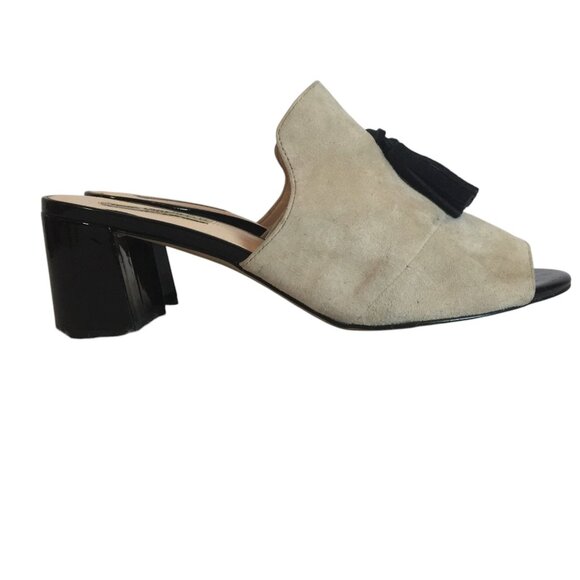 Karl Lagerfeld Paris Hettie Tan Suede Heel Mules Womens 8 Tassel - Picture 7 of 14